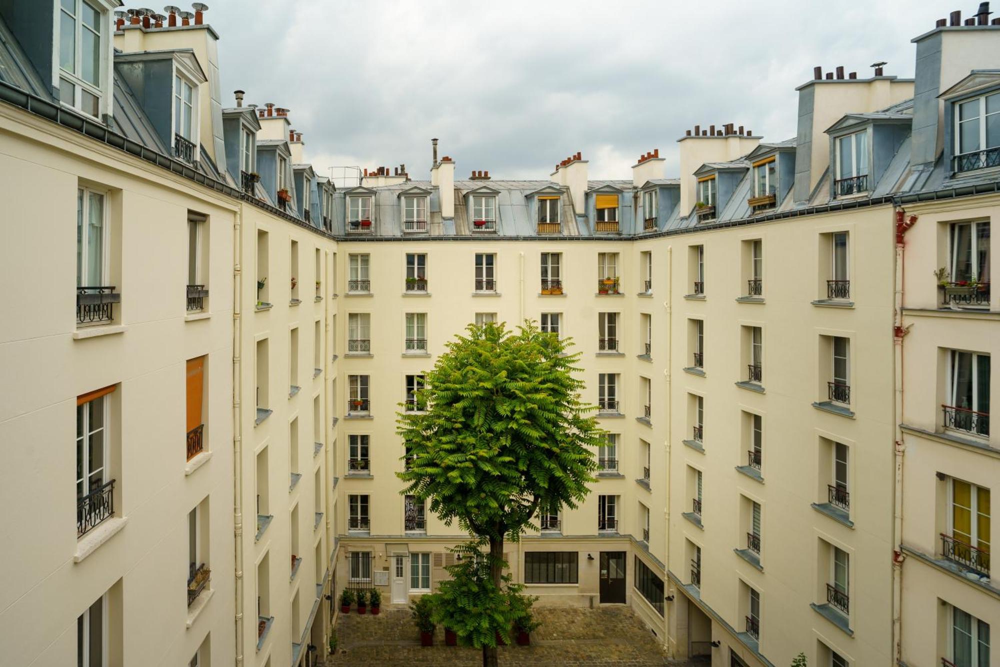 Appartement Contemporary 1bd Hopital Saint Louis