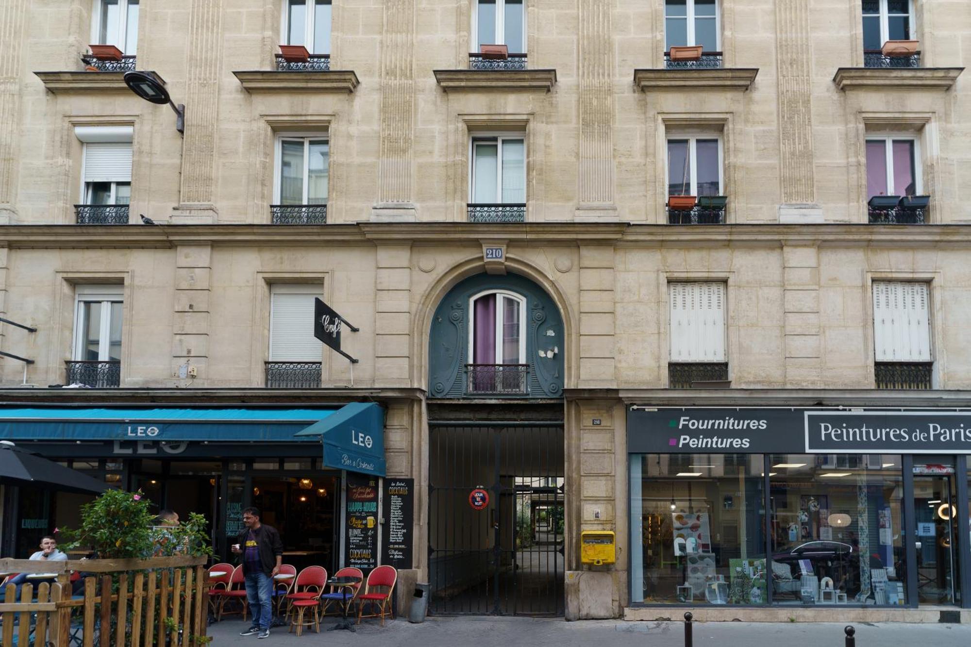 Appartement Contemporary 1bd Hopital Saint Louis *